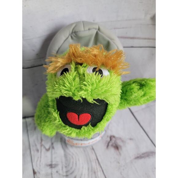 Kohl's Cares -Sesame Street's Oscar the Grouch 10 In Tall Plush in Trash Can - Picture 2 of 7